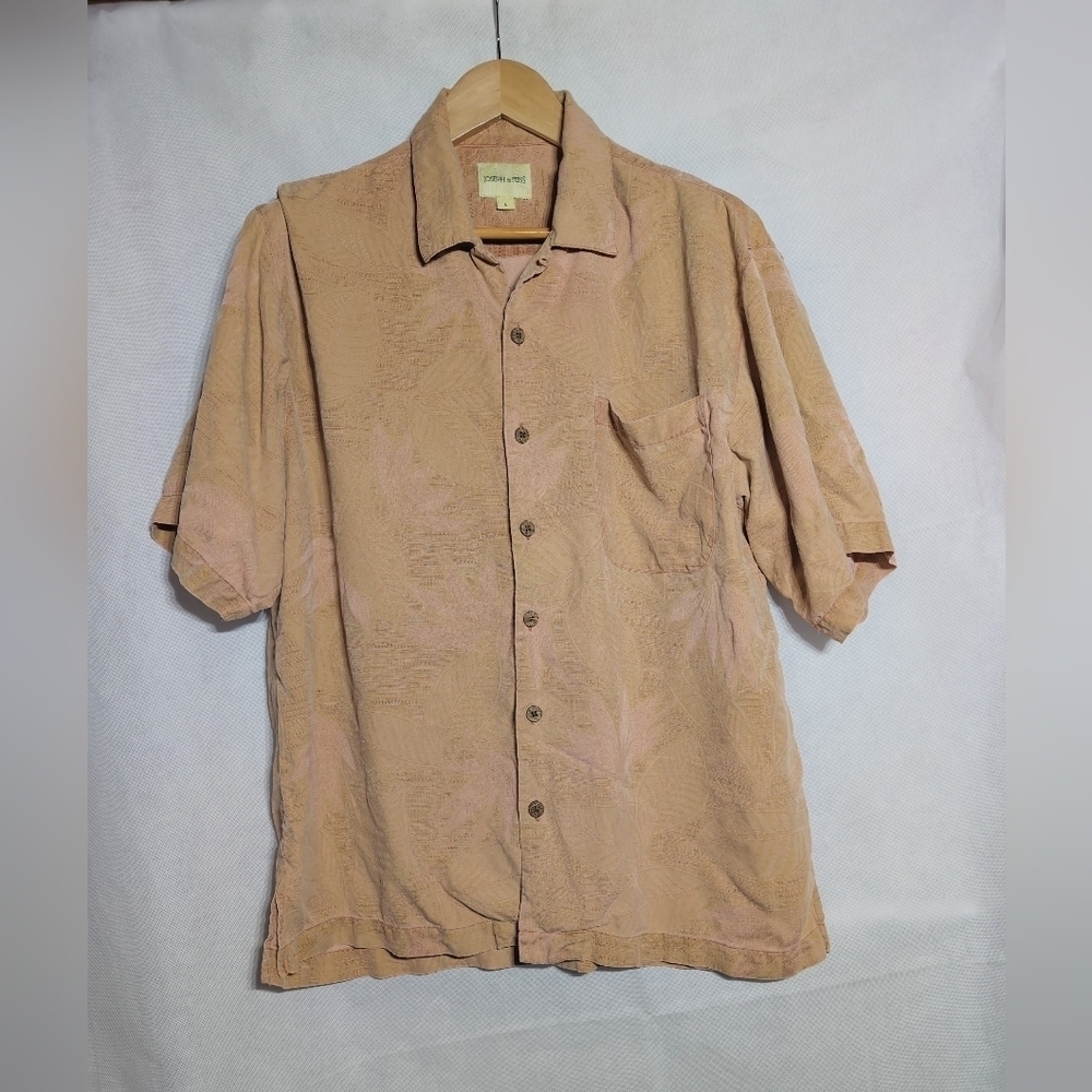 Joseph & Feiss Peach Silk Sz L Short Sleeve Shirt